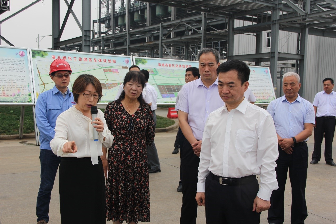 渭南市长李毅视察蒲城耀彩网科技新质料有限公司