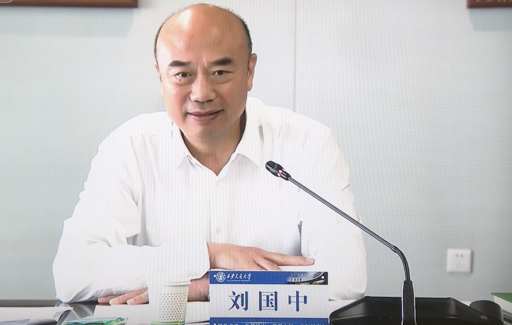 耀彩网科技董事长高博士加入全省科技事情座谈会