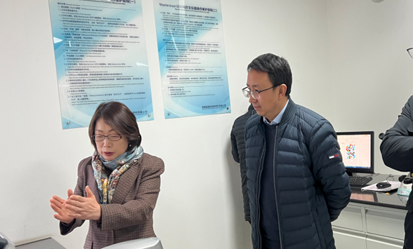 陕西羁系局向导一行莅临高陵耀彩网工业园调研指导
